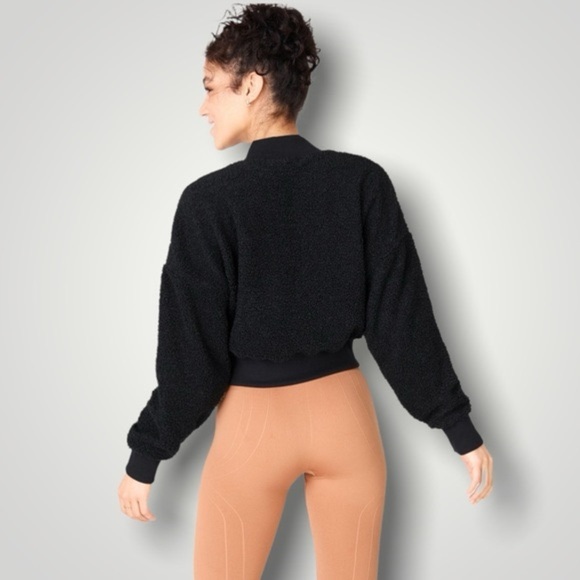Fabletics‎ - Malia Polar Fleece Pullover - Picture 2 of 10